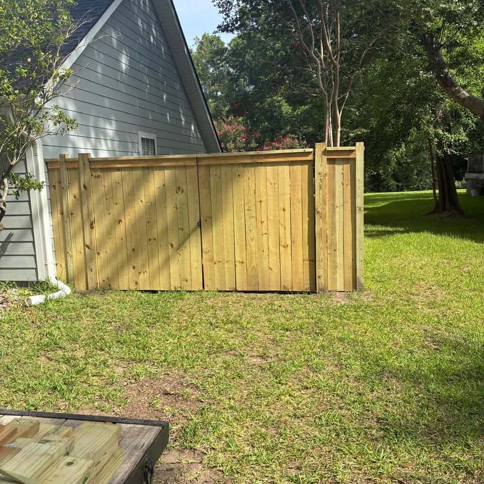 Walter Handyman LLC fence project 4 — fence installation in the Charleston, SC area