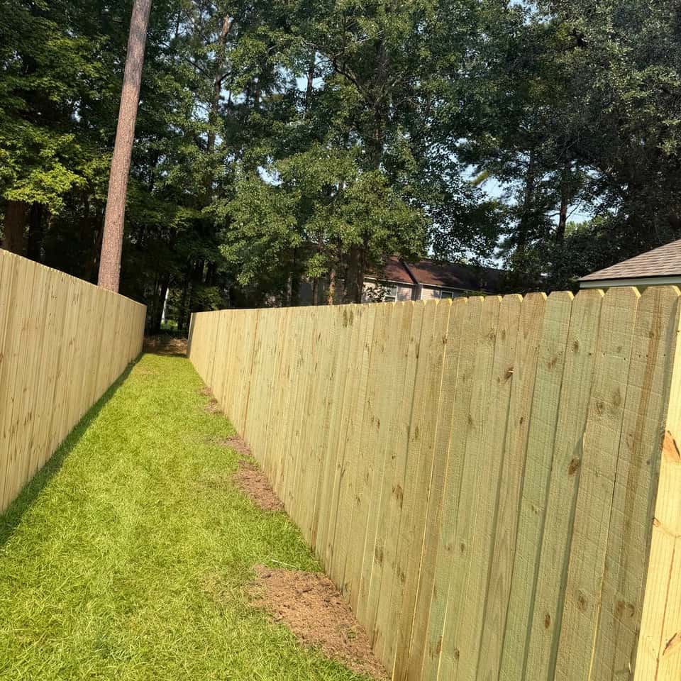 Walter Handyman LLC fence project 9 — fence installation in the Charleston, SC area