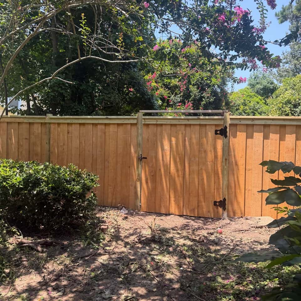 Walter Handyman LLC fence project 11 — fence installation in the Charleston, SC area