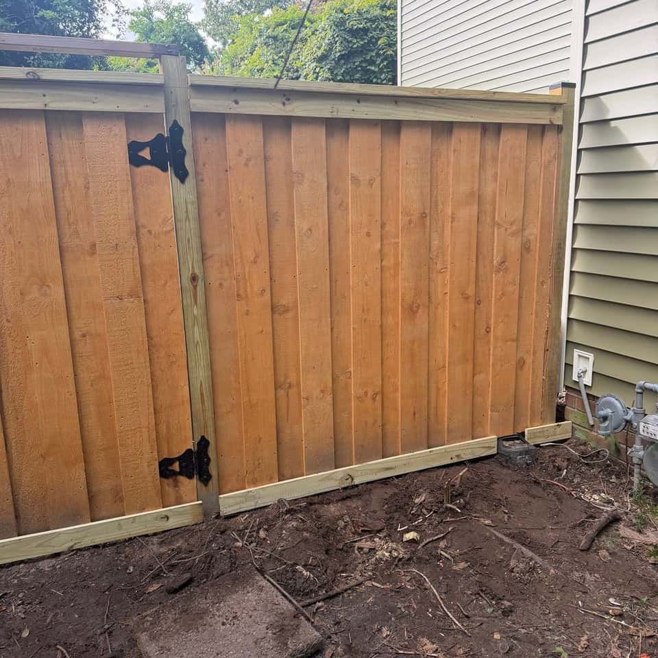 Walter Handyman LLC fence project 16 — fence installation in the Charleston, SC area