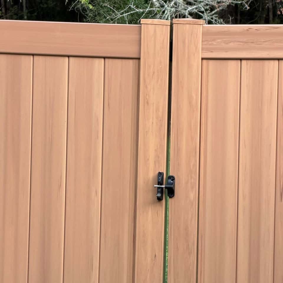 Walter Handyman LLC fence project 17 — fence installation in the Charleston, SC area